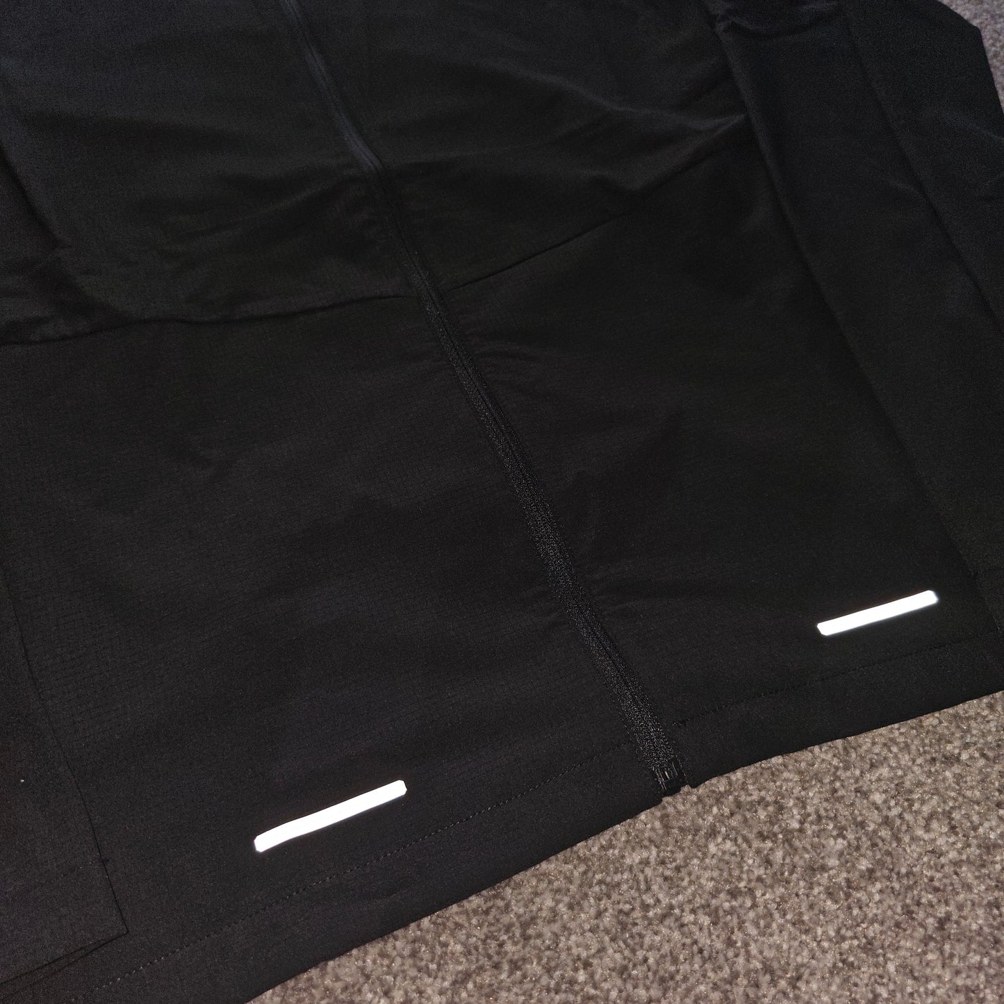 DTC Ultra Light Windbreaker